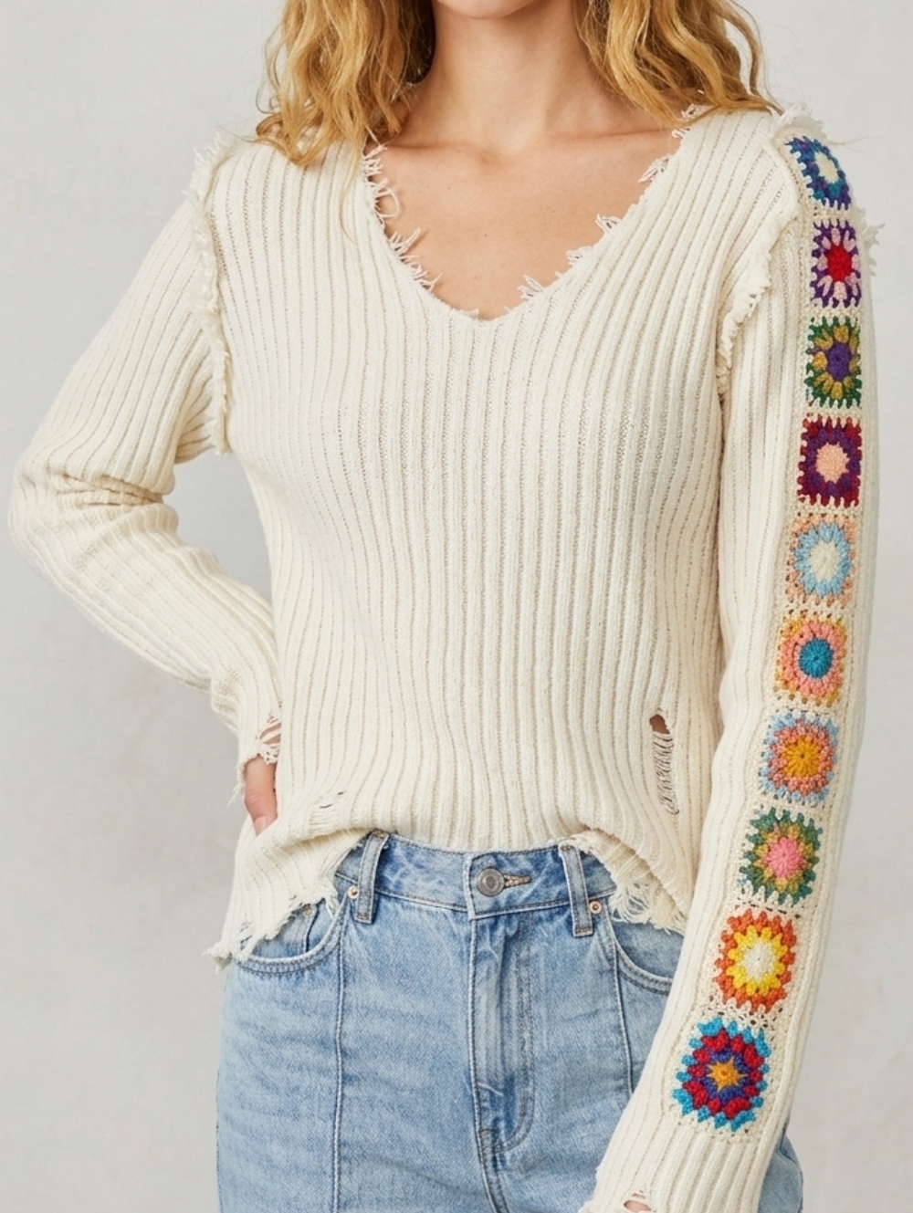 POL Distressed Lightweight Sweater w  Crocheted Granny Square Sleeves Size L
